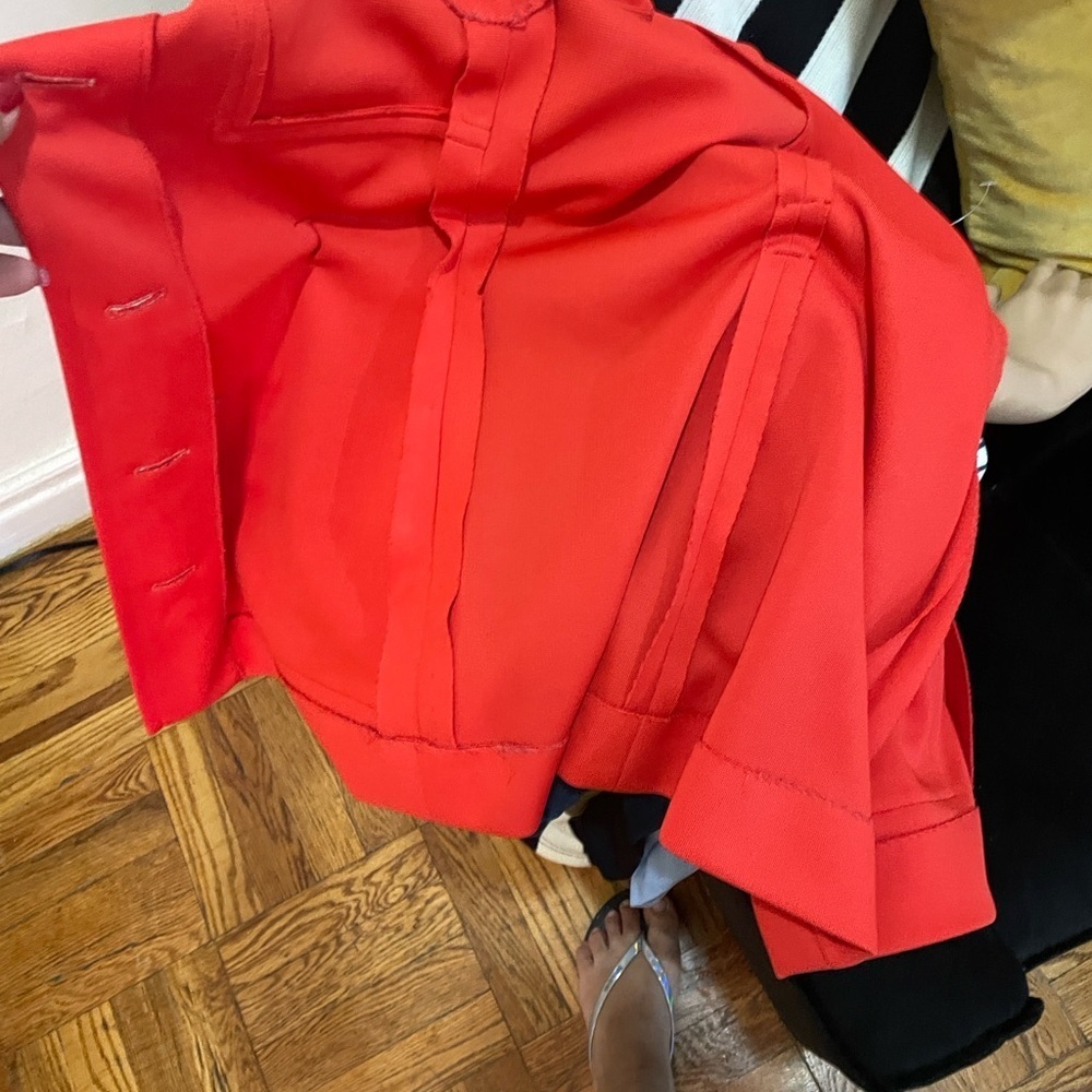 Kimbely Red vintage Sleeveless Button-Up Vest with Belt - Picture 9 of 15